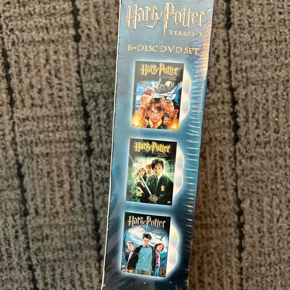 New! Never opened. Harry Potter dvd set movies 1-3 6 dvd set - Picture 4 of 4